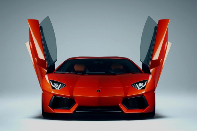 Automobilska pornografija - Lamborghini Aventador
