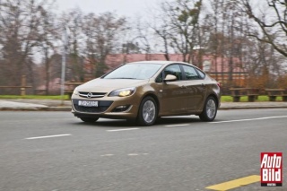 Test: Opel Astra sedan 1,7 CDTI Enjoy