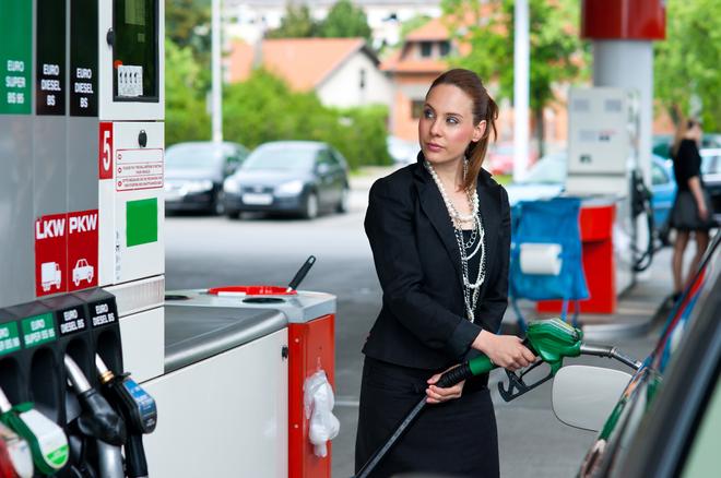 Benzin ponovno pojeftinio, jesmo li sve bliže cijeni od osam kuna po litri?
