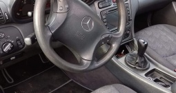 Mercedes 270 CDI 2001 godina