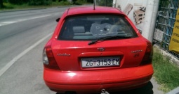 Daewoo Nubira 1,6 SX 5 VRATA (rezervni dijelovi)