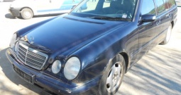 Mercedes E-klasa 220 T Classic