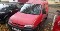 Peugeot partner 1. 4 tovarni prostor s termo izolaciom, 2001 god.