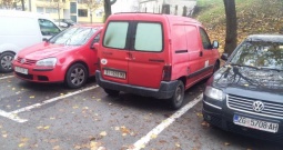 Peugeot partner 1. 4 tovarni prostor s termo izolaciom, 2001 god.