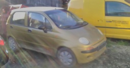 Daewoo matiz 2000 god, moguća prodaja u kompletu ili u djelovima