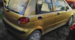 Daewoo matiz 2000 god, moguća prodaja u kompletu ili u djelovima