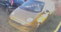 Daewoo matiz 2000 god, moguća prodaja u kompletu ili u djelovima