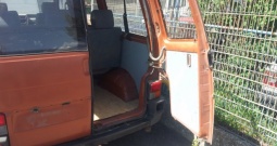 VW Transporter T4, 1.9 TD putnički, 9 sjedala za rezervne dijelove