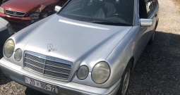 Mercedes E 250 D karavan, 1998.g.