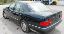 Mercedes E-klasa 290 TD automatik
