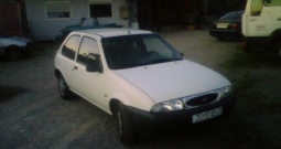 Ford fiesta (rezervne dijelove limarije i mehanike)