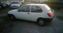 Ford fiesta (rezervne dijelove limarije i mehanike)