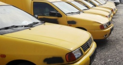 VW Caddy 1.9 sdi rezervni dijelovi limarije imehanike