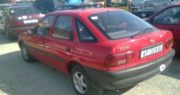 Ford Escort 1,3 i 5 vrata ( REZERNNI DIJELOVI)