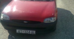 Ford Escort 1,3 i 5 vrata ( REZERNNI DIJELOVI)