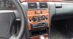Mercedes E-klasa 230 E 1997 God.(Rezervni dijelovi)