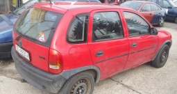 Opel Corsa 5 vrata (rezervni dijelovi limarije i mehanike)