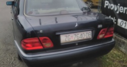 Mercedes E klase 250 D - Rezervni dijelovi limarije i mehanike