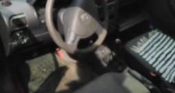 Opel Corsa 1. 0, 2004 godina, 5 vrata, komplet ili u dijelovima