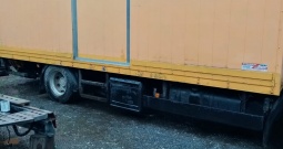 FURGONI OD KAMIONA POGODNI ZA SKLADIŠTE ( VIŠE KOMADA )