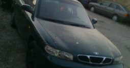 Daewoo Nubira 1,6 SX 4 VRATA (NA IME KUPCA)