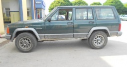 Jeep Cherokee 2,6 D 4X4