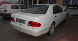 Mercedes E-klasa 220 D