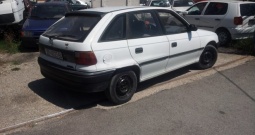 Opel Astra GL 1.4 5 vrata