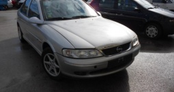 Opel Vectra - rezervni djelovi limarije i mehanike