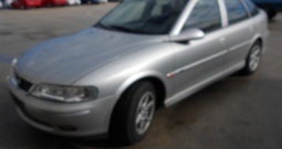 Opel Vectra - rezervni djelovi limarije i mehanike