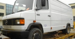 MB 611 D (Kombi zatvoreni), 1995 god.