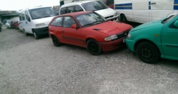 Opel astra 1. 7 d rezervne dijelove limarije i mehanike