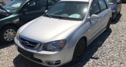 Kia Cerato 1,5 CRDi LX