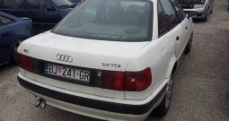 Audi 80 b4, 1.9 tdi (rezervni djelovi limarije i mehanike)