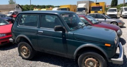 Lada Niva 1700