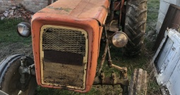 Traktor Ursus 355 ima papire ispravan, moguće plaćanje na rate (01-36 rata)