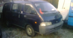 Kia Pregio 2. 7 d / (rezervni dijelovi limarije i mehanike)