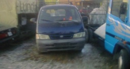 Kia Pregio 2. 7 d / (rezervni dijelovi limarije i mehanike)