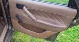 VW Passat 1.8 GL (REZERVNI DIJELOVI ILI U KOMPLETU)
