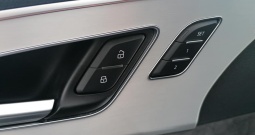 Audi Q7 50 TDI quatro avt. 3X S LINE