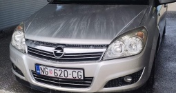 Prodajem Opel Astra 1.7 cdti