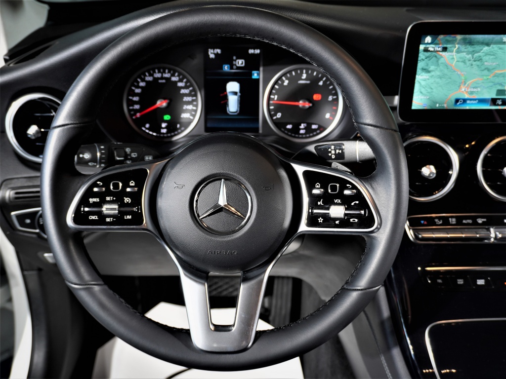 Mercedes-Benz glc-razred glc 220d 4matic+led+kamera+17 col