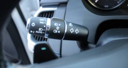 Jaguar E Pace 2.0D 180ks AUTOMATIK R-Dynamic 4x4 *NAVI,LED,KAMERA*