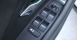 Jaguar E Pace 2.0D 180ks AUTOMATIK R-Dynamic 4x4 *NAVI,LED,KAMERA*