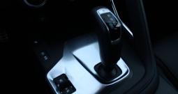 Jaguar E Pace 2.0D 180ks AUTOMATIK R-Dynamic 4x4 *NAVI,LED,KAMERA*