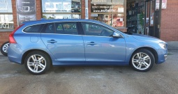Volvo V60 d6 4x4 struja + dizel + plug 131 tkm, kao nov
