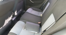 Volkswagen Golf IV 2004.g. 182669km 1.9 tdi 1896 cm3 74kw kao nov