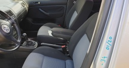 Volkswagen Golf IV 2004.g. 182669km 1.9 tdi 1896 cm3 74kw kao nov