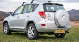 Toyota rav4 4xd dizel kao nova samo 134000km besplatn dostava otplata zamj ⭐⭐⭐⭐⭐