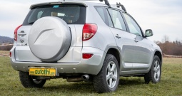 Toyota rav4 4xd dizel kao nova samo 134000km besplatn dostava otplata zamj ⭐⭐⭐⭐⭐